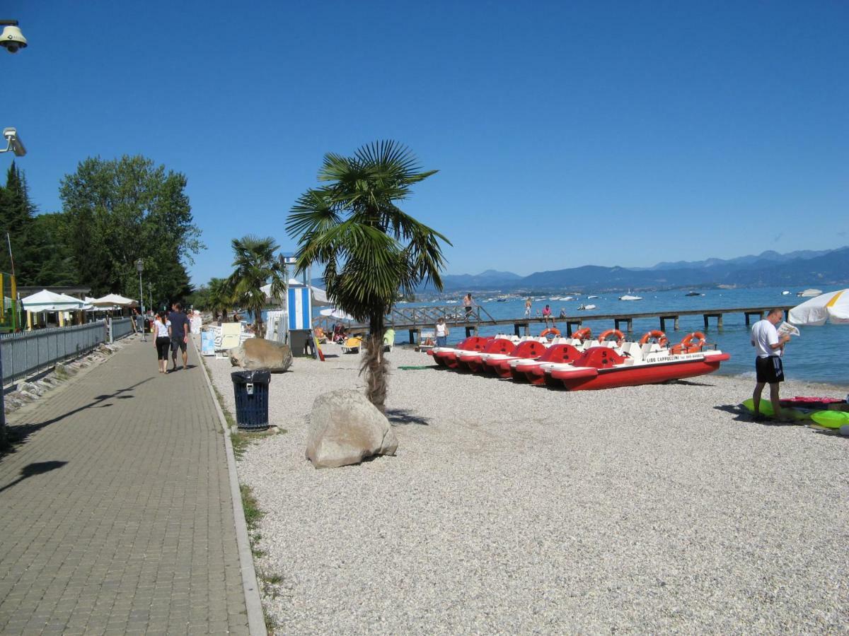 La Madonnina Vacation Flats Leilighet Peschiera del Garda Eksteriør bilde