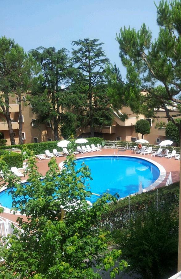 La Madonnina Vacation Flats Leilighet Peschiera del Garda Eksteriør bilde