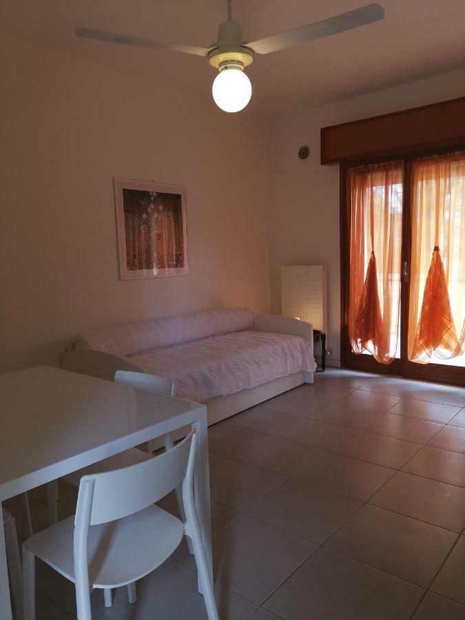 La Madonnina Vacation Flats Leilighet Peschiera del Garda Eksteriør bilde